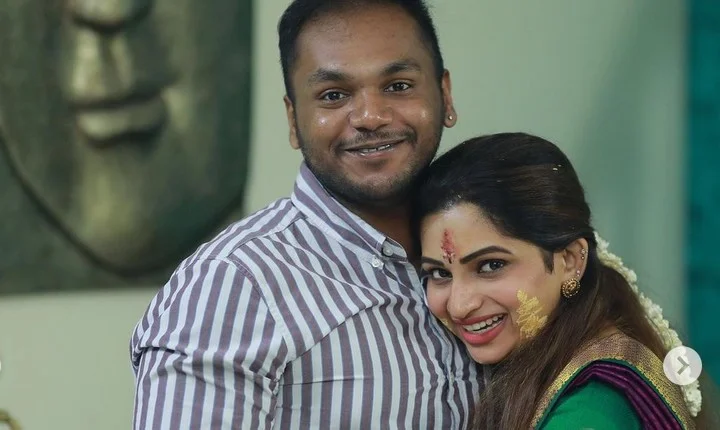 நக்ஷத்திராவின் நலங்கு ஃபங்க்ஷன் புகைப்படங்கள் - களைகட்டும் ப்ரீ வெட்டிங்!