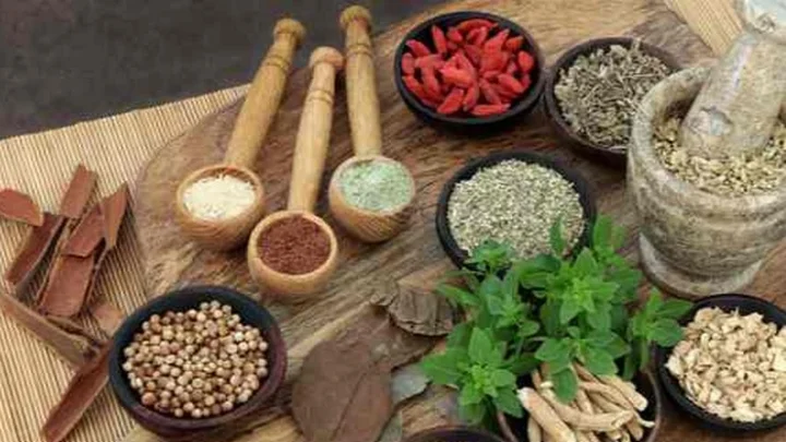 இயற்கை மருத்துவம்