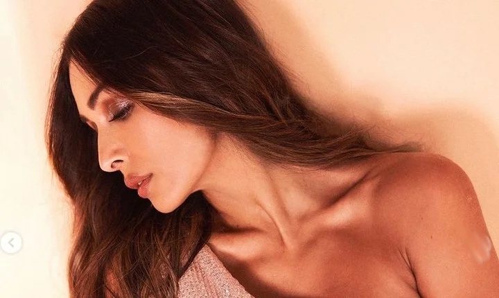 மலாய்கா அரோரா வெளியிட்ட லேட்டஸ்ட் கவர்ச்சி புகைப்படங்கள்!