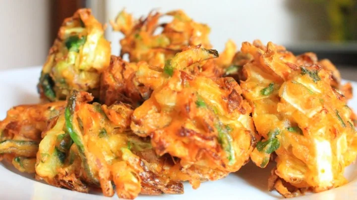 Cabbage Pakoda
