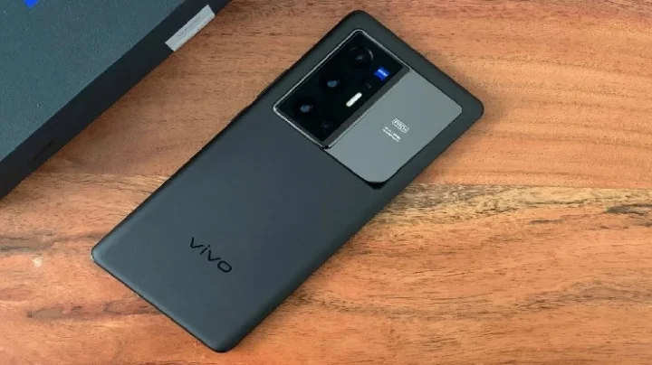 Vivo X80
