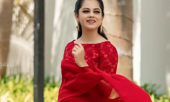 Anitha sambath  
