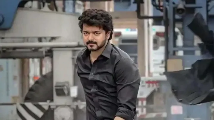 ஜனவரி 2 ஆம் தேதி சென்சாருக்கு செல்லும் விஜய்யின் வாரிசு திரைப்படம்!