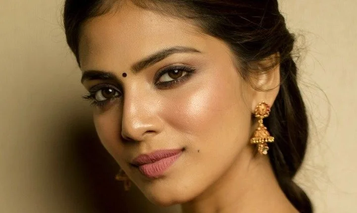 Malavika Mohanan  