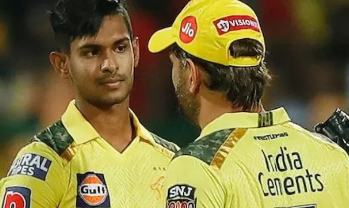 Mathisha Pathirana Dhoni 