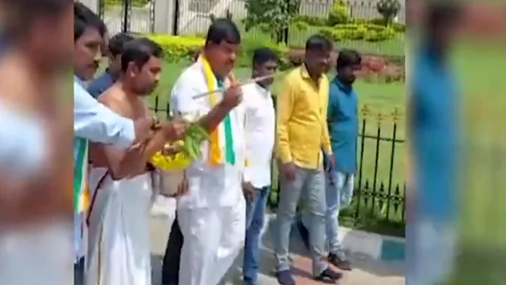 கர்நாடகம்