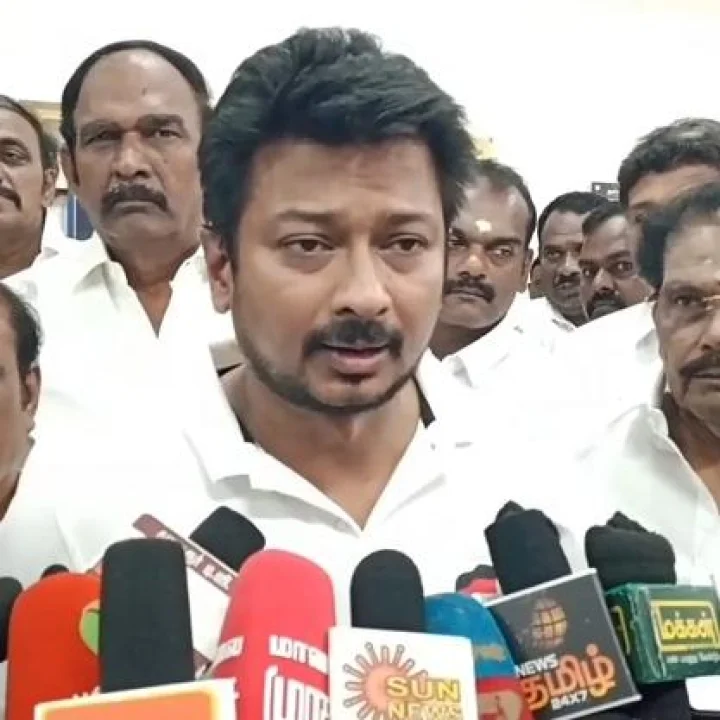 அரசியல் விளையாட்டுகளில் வித்தகர்.. அனைத்து விளையாட்டுகளின் ரசிகர் கலைஞர்! – உதயநிதி ஸ்டாலின்!