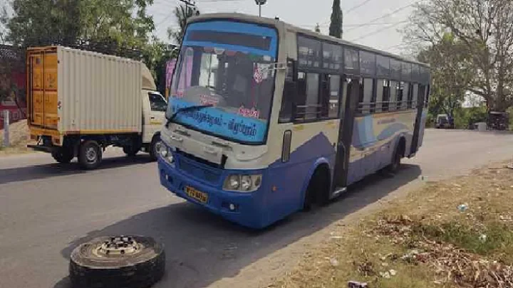 அரசு பேருந்து ஓடி கொண்டிருந்தபோது சக்கரம் தனியாக கழன்றது.. பயணிகள் அதிர்ச்சி..!