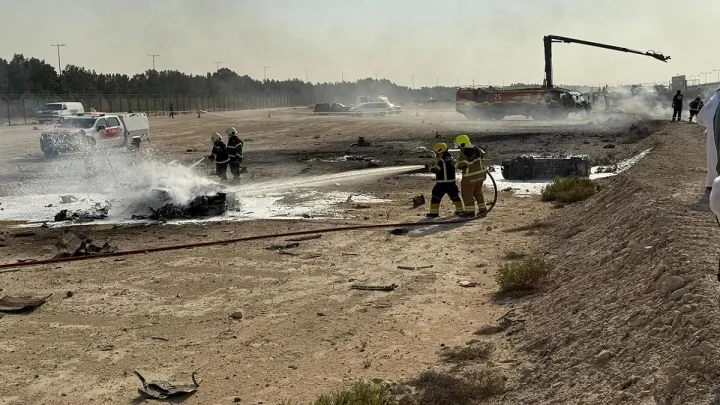 துபாய் விமான கண்காட்சியில் இந்தியாவின் தேஜஸ் விபத்து: விமானி பரிதாப பலி