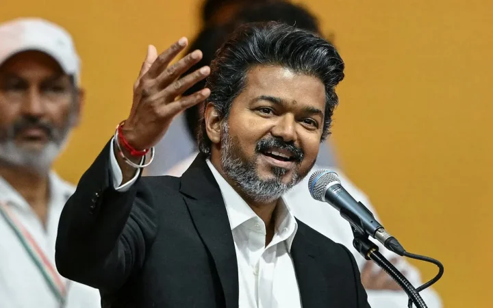 அரசியலுக்கு வந்து விஜய் செய்த 12 சாதனைகள்!.. புள்ளி விபரம் சொல்லும் நெட்டிசன்கள்!..