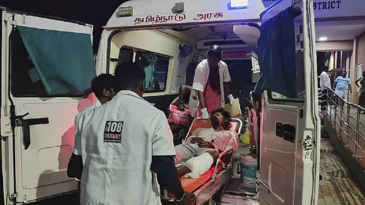 8 பேரை சரமாரியாக வெட்டிய 6 பேர் கும்பல்.. 24 மணி நேரத்தில் குற்றவாளிகள் அரெஸ்ட்.. ட்ரோன் தொழில்நுட்பம்.. துப்பாக்கி சூடு.. போலீஸ் அதிரடி...