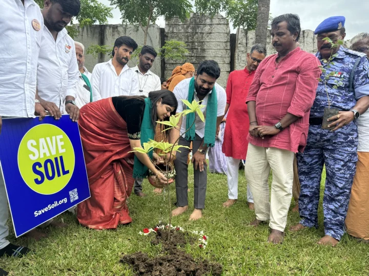 உலக சுற்றுச்சூழல் தினம்: காவேரி கூக்குரல் சார்பில் 1.2 கோடி மரக்கன்றுகள் நடும் பணி துவக்கம்!