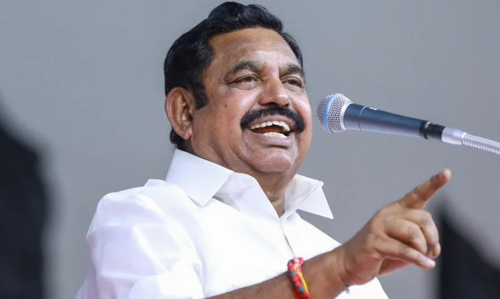 தவெகவுக்கு தாவும் அதிமுக பெரிய தலைகள்!.. அதிர்ச்சியில் எடப்பாடி பழனிச்சாமி!..