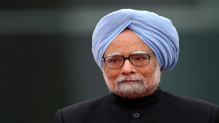 மன்மோகன்சிங் தற்கொலை செய்து கொள்வேன் என மிரட்டினார்.. முன்னாள் தேர்தல் கமிஷனர் கூறிய அதிர்ச்சி தகவல்...