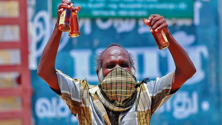 இன்னும் 30 வருஷம் குடிச்சா தமிழனோட DNA அழிஞ்சிரும்!.. சுகாதார நிபுணர் எச்சரிக்கை!..
