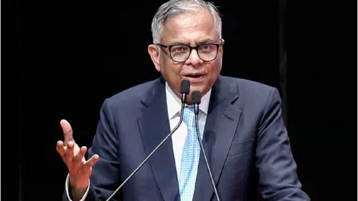 டாடா குழுமத்தில் திடீர் திருப்பம்.. என். சந்திரசேகரன் தலைவராக இன்னும் 5 ஆண்டுகள் நீடிப்பார்... டாடா குழுமத்தில் திடீர் திருப்பம்.. என். சந்திரசேகரன் தலைவராக இன்னும் 5 ஆண்டுகள் நீடிப்பார்...