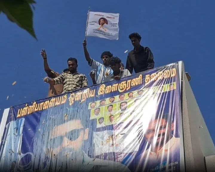 சூர்யாவுக்காக கொடி அறிமுகம் செய்த ரசிகர்கள்!
