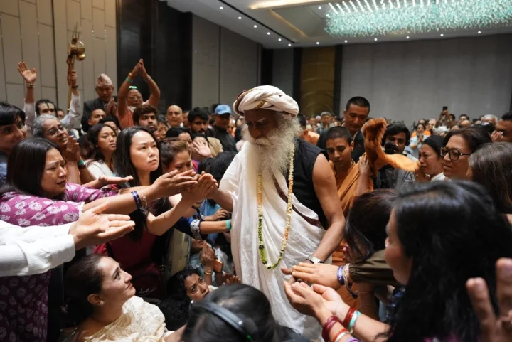 sadhguru