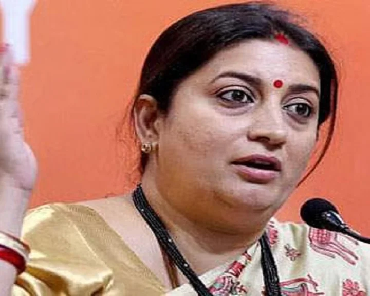 மத்திய அமைச்சராக இருந்த எனக்கு வேலை கொடுக்க எல்லோரும் தயங்கினார்கள்: ஸ்மிரிதி இராணி..