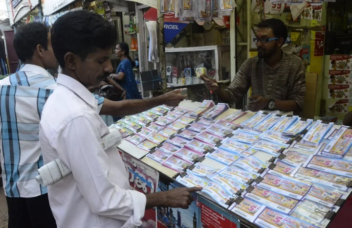 கேரள லாட்டரி ஓனம் பம்பர்!.. 30 கோடி ஜாக்பாட் அடித்தும் பணத்தை வாங்காத நபர்!..