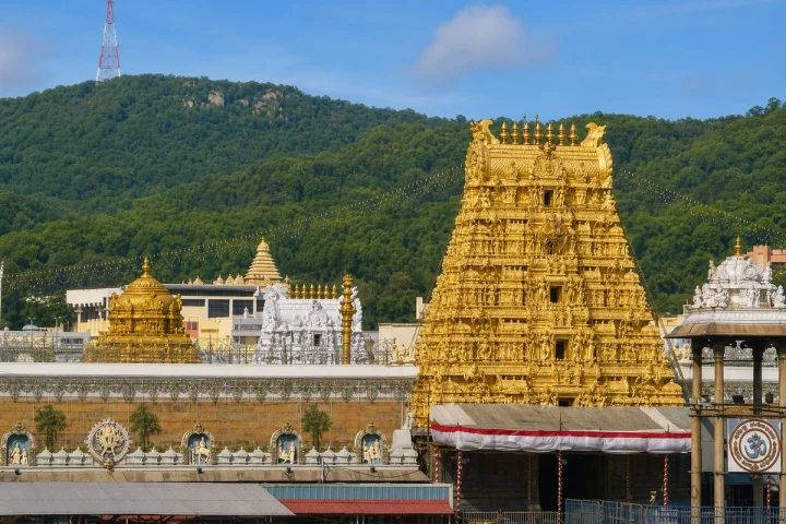 திருப்பதியில் நவராத்திரி பிரம்மோற்சவம்!.. சிறப்பு தரிசன டிக்கெட் புக்கிங் அப்டேட்...
