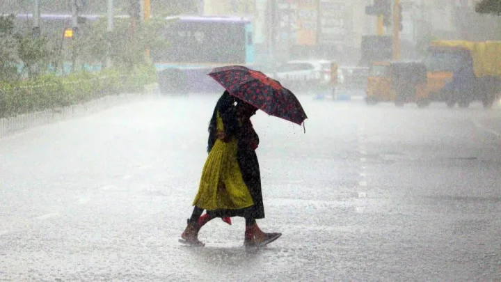 அடுத்த 48 மணி நேரத்தில்!.. வடகிழக்கு பருவமழை அப்டேட் கொடுத்த வானிலை மையம்!... அடுத்த 48 மணி நேரத்தில்!.. வடகிழக்கு பருவமழை அப்டேட் கொடுத்த வானிலை மையம்!...