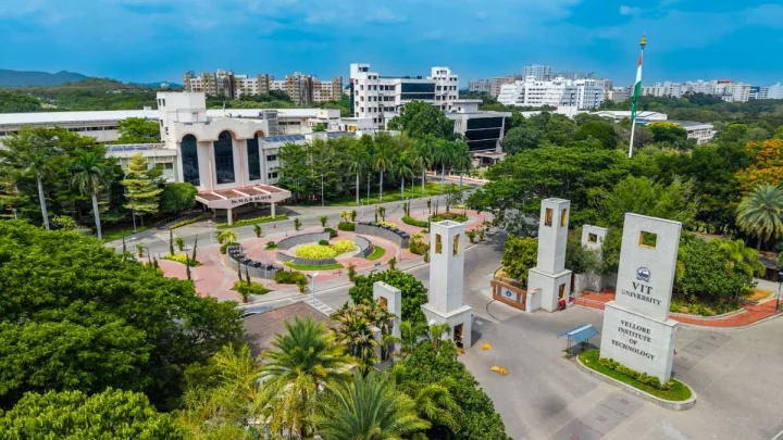 விஐடி பல்கலை.யில் பி.டெக். மாணவர் சேர்க்கை ஆன்லைன் விண்ணப்பப் பதிவு தொடக்கம்
