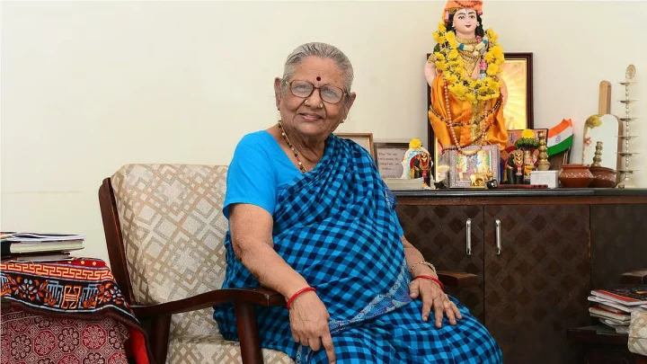 நடிகை வத்சலா காலமானார் - ரசிகர்கள் இரங்கல்