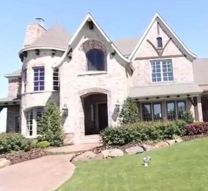 Curtons home decoration