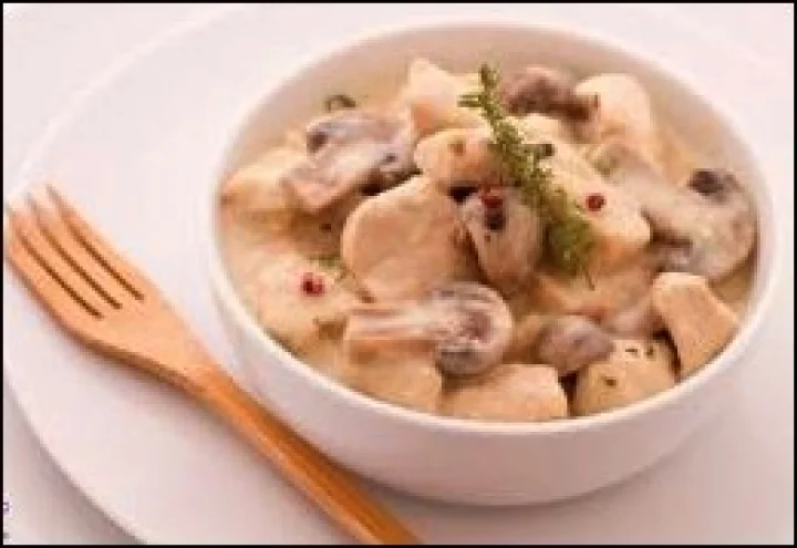 Weekend special-healthy chicken mushroom soup