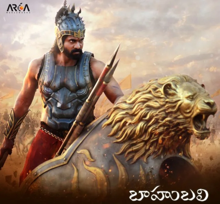 బాహుబలి కథ వీక్... యుద్ధ సన్నివేశాలు అదుర్స్.. నిజంగానే హాలీవుడ్ తరహా చిత్రం...