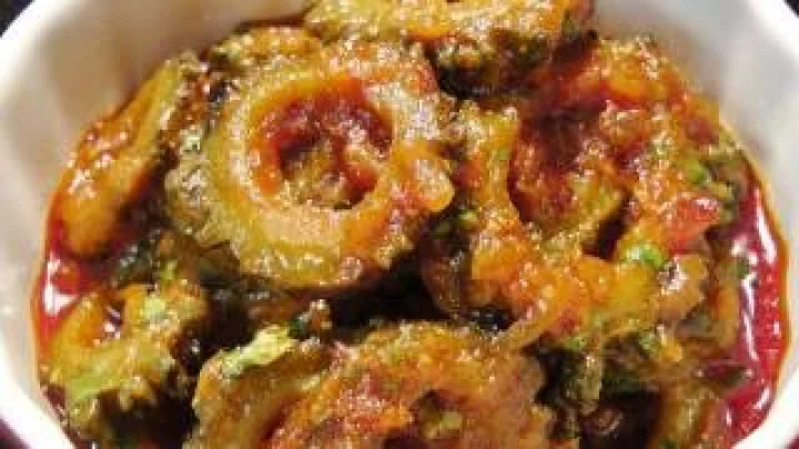 ગુજરાતી રેસીપી - કારેલા ચાટ