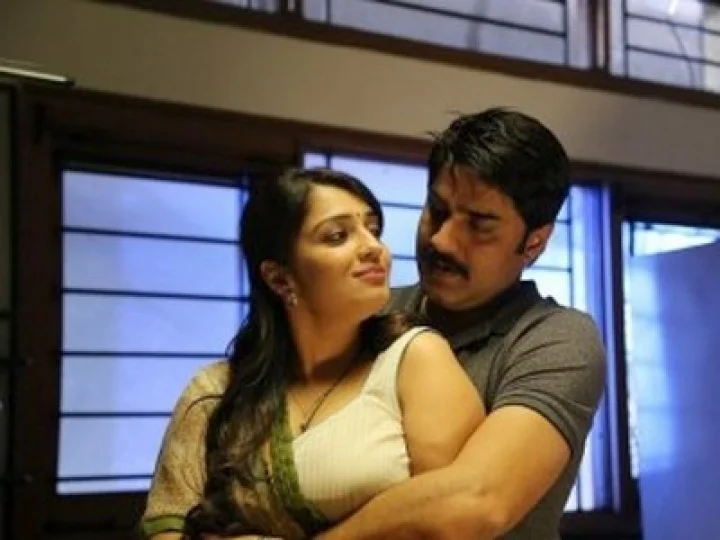 నిఖితతో శ్రీకాంత్ 'టెర్రర్‌'... రివ్యూ రిపోర్ట్