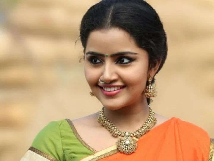 నువ్వు పొట్టిగా ఉన్నావు... ఛాన్సులు అడొగొద్దు... హీరోయిన్‌కు షాక్...