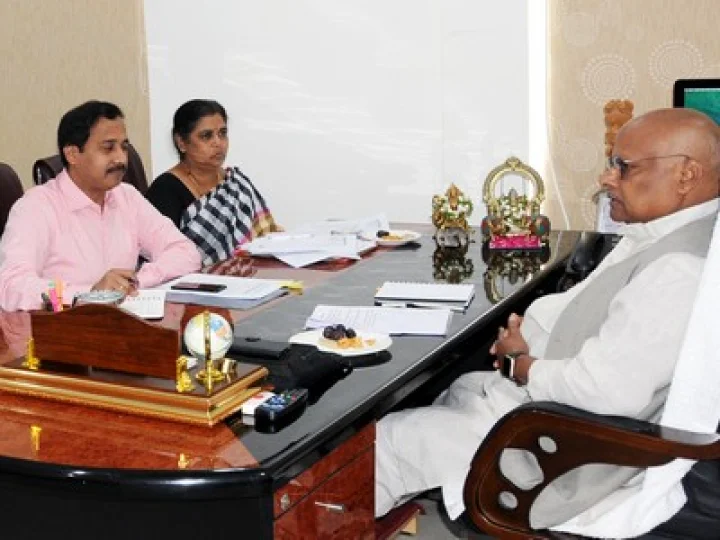 smart villeges works going very fast