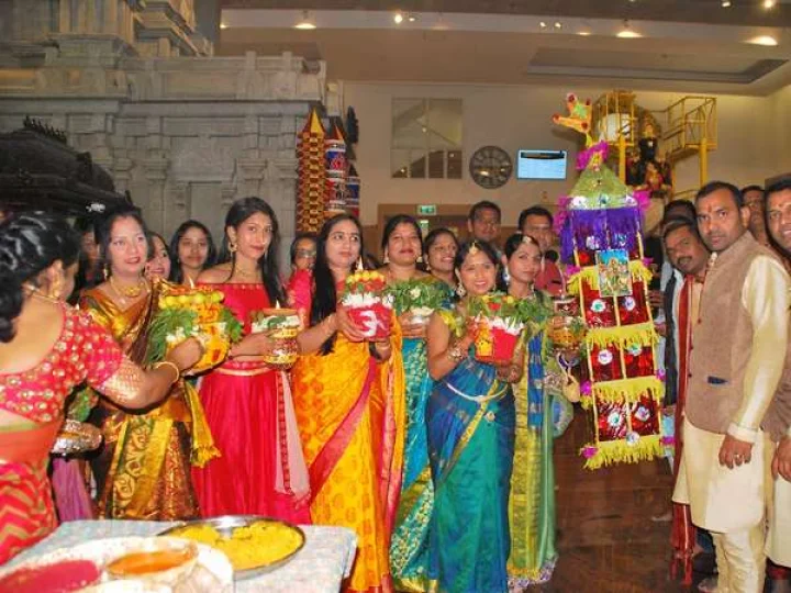 బోనాలు పండుగ సంబరాలు గురించి.....