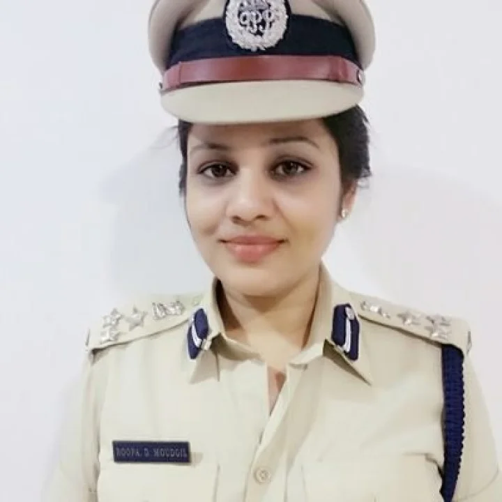 DIG roopa