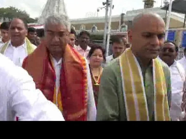 Nepal PM prayers in Tirumala