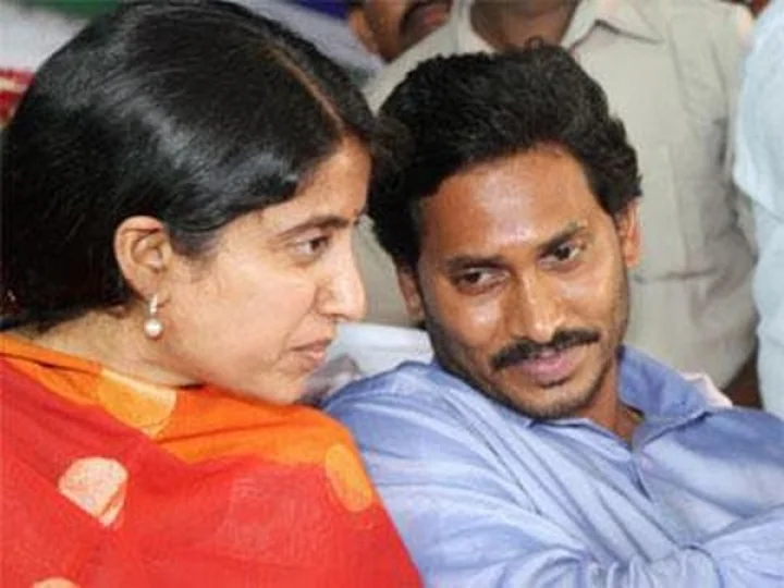 YS Bharathi-YS Jagan
