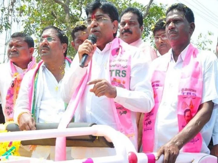 కారు పార్టీలో చేరినా సైకిల్‌ గుర్తుకే ఓటేయమన్న ‘నామా’..?