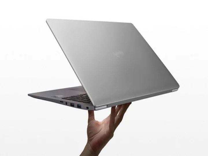 Laptop