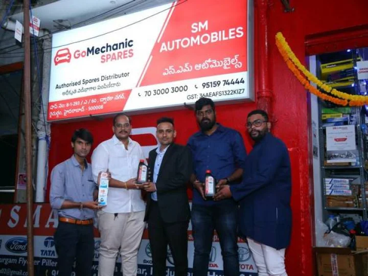 Automobile service provider