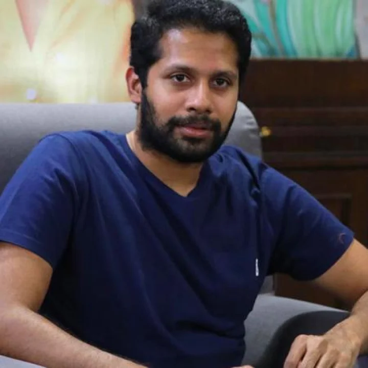 ఆయ‌న ద‌గ్గ‌ర నేను చాలా నేర్చుకున్నాః ద‌ర్శ‌కుడు వెంకీ అట్లూరి