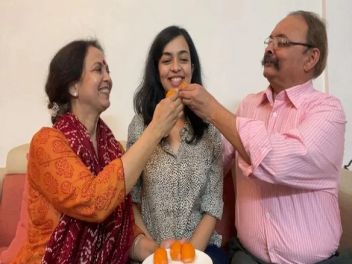 Dr Apala Mishra