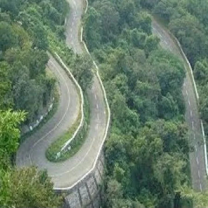 శ్రీవారి భక్తులకు గుడ్ న్యూస్.. కొండపైకి ప్రీ-పెయిడ్ కారు సేవలు