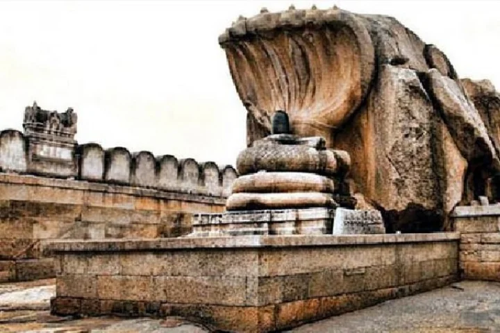 Lepakshi Temple