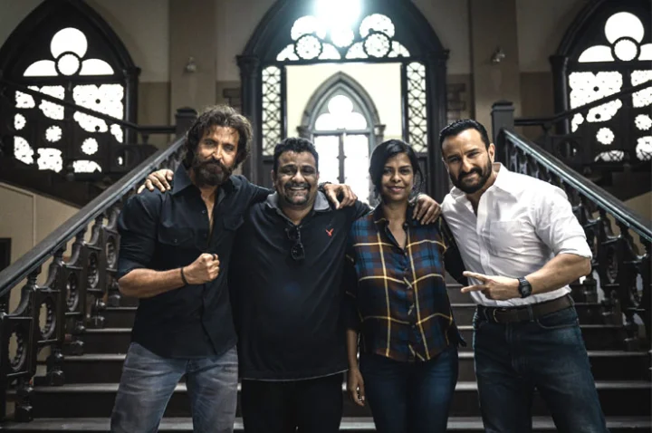 Hrithik Roshan, Saif Ali Khan,  Pushkar & Gayatri Hrithik Roshan, Saif Ali Khan,  Pushkar & Gayatri