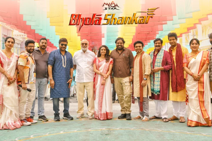 Raghavendra Rao at Bhola Shankar's set