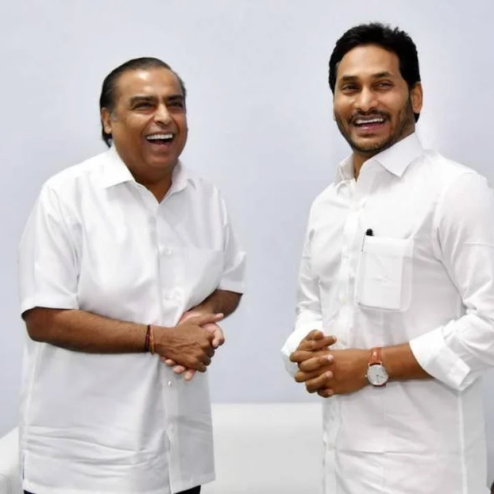 ఆ మూడు ఆంధ్రప్రదేశ్ రాష్ట్రాన్ని అద్భుతంగా మార్చాయి: ముఖేష్ అంబానీ