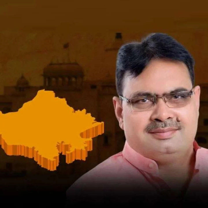 బీజేపి సంచలన నిర్ణయం: తొలిసారి ఎన్నికైన ఎమ్మెల్యే భజన్ లాల్‌కి సీఎం పదవి